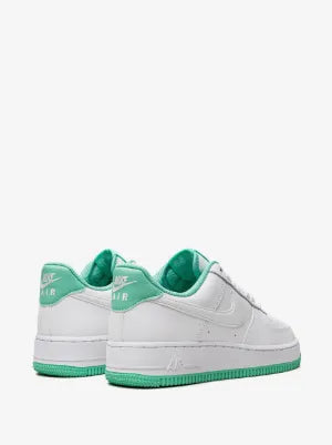 Nike Air Force 1 '07 "Bordeaux" sneakers