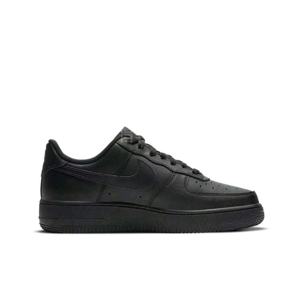 Nike Men's Air Force 1 '07 Black Sneaker